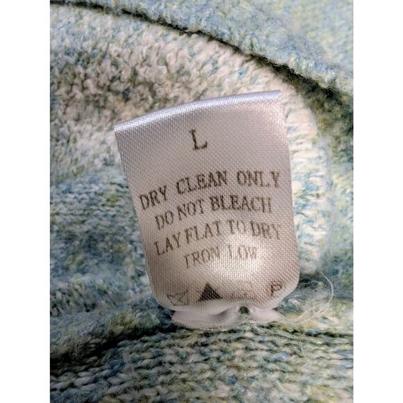 Adora Blue Heart Pattern Fuzzy Knit Sweater Size Large - Picture 7 of 7